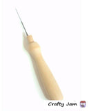 Needle Felting Wooden Needle Holder Plus 1 Free Needle