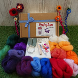 Spring Flower Brooch & Patch Art Deluxe Needle Felting Kit - Boxed